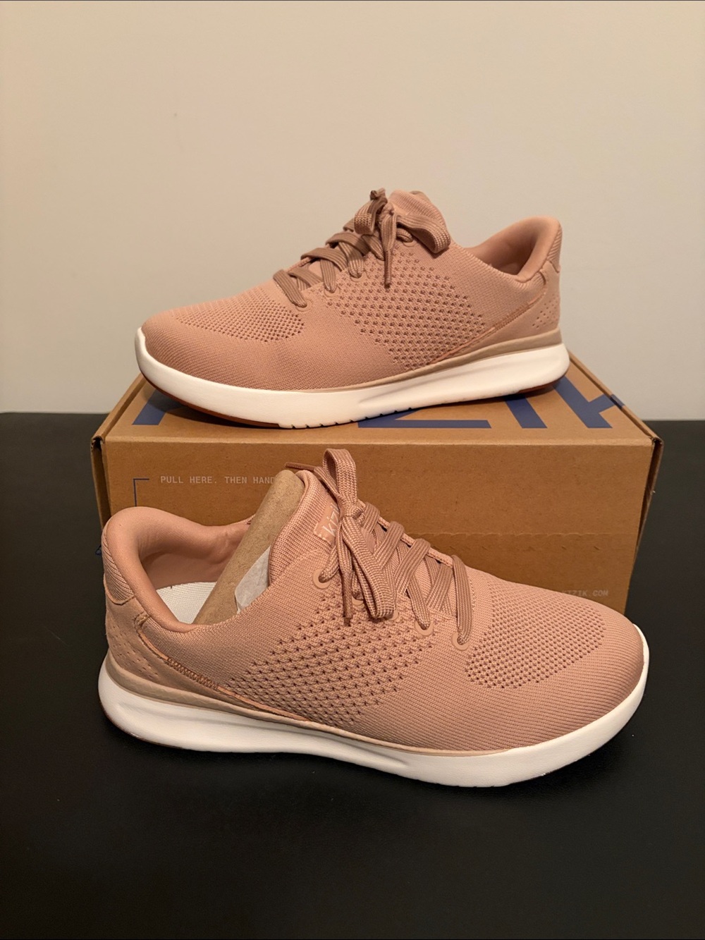 Kizik Lima Fawn Women’s 7 JB